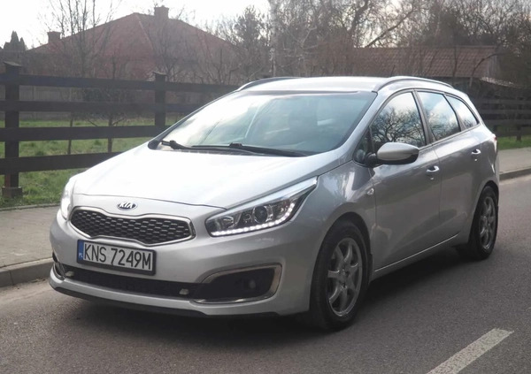 Kia Ceed cena 36900 przebieg: 196120, rok produkcji 2017 z Świnoujście małe 667